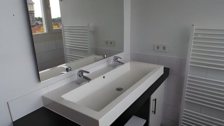 Living with a view of the River Lek - Image 21