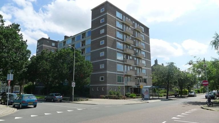 Furnished apartment with balcony near Clingendael - Image 10