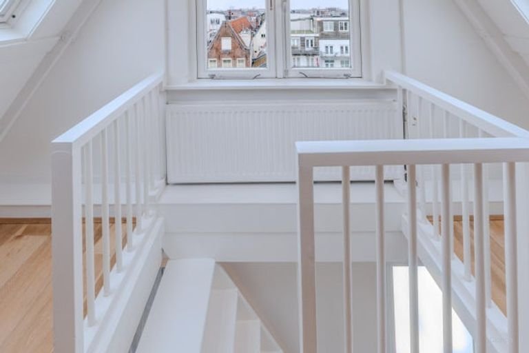 Double upper house in the 9 Streets - Image 39