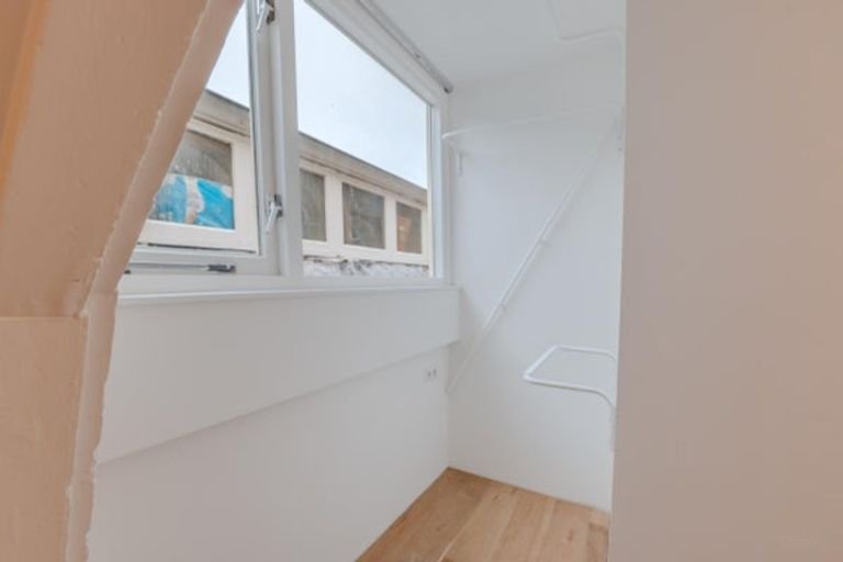 Double upper house in the 9 Streets - Image 18