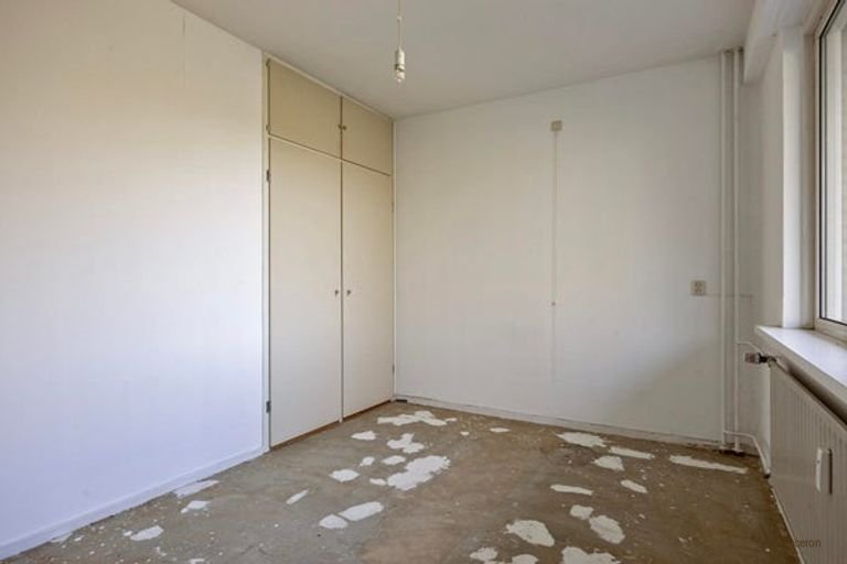 Spacious apartment with balcony in Den Bosch - Image 20