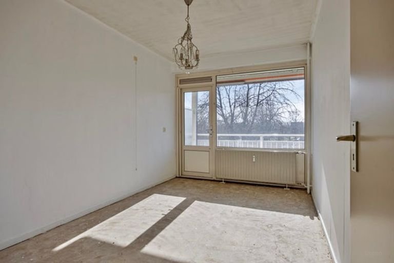 Spacious apartment with balcony in Den Bosch - Image 22