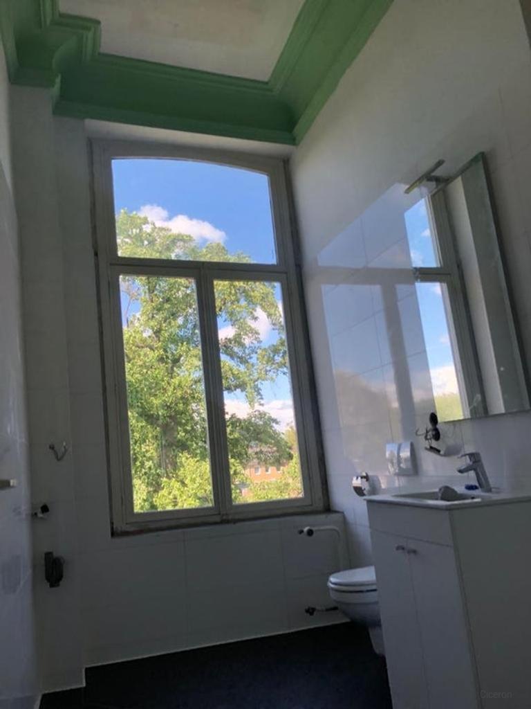 Renovated studio with garden in Amby - Image 2