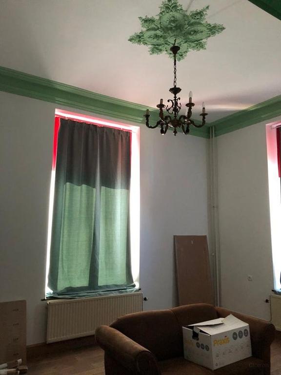 Renovated studio with garden in Amby - Image 6