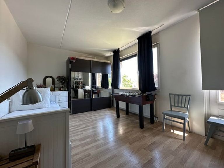 Riante gezinswoning nabij Ceramique - Afbeelding 15