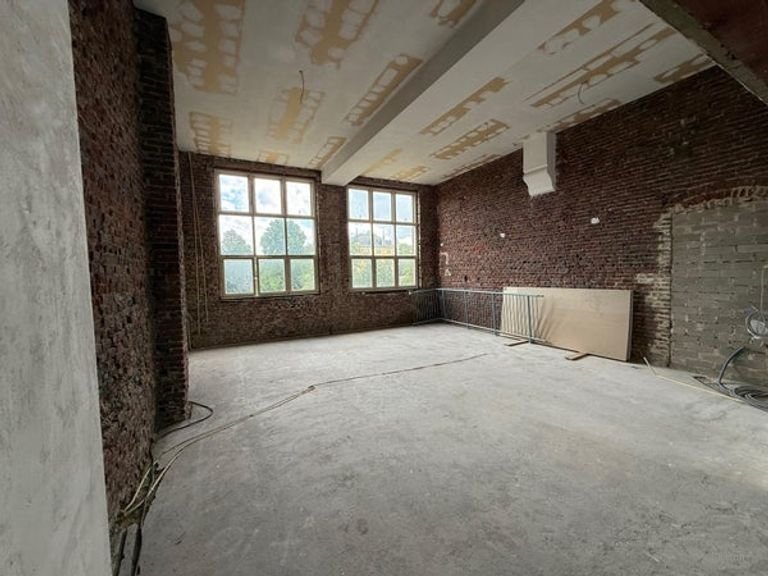 Monumental project of 1,207 m² - Image 6