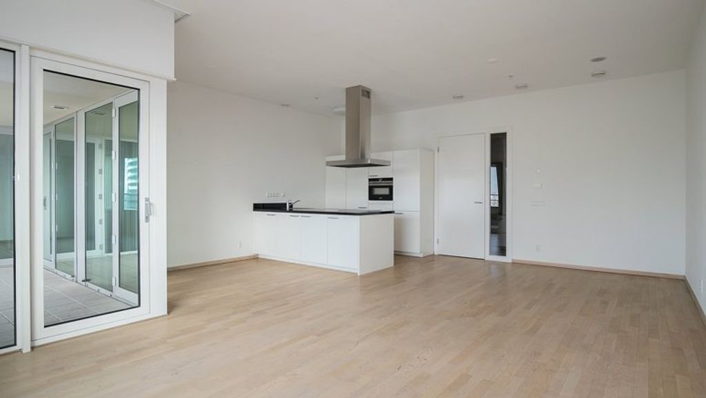 Appartement op 19e etage met vrij uitzicht - Afbeelding 3