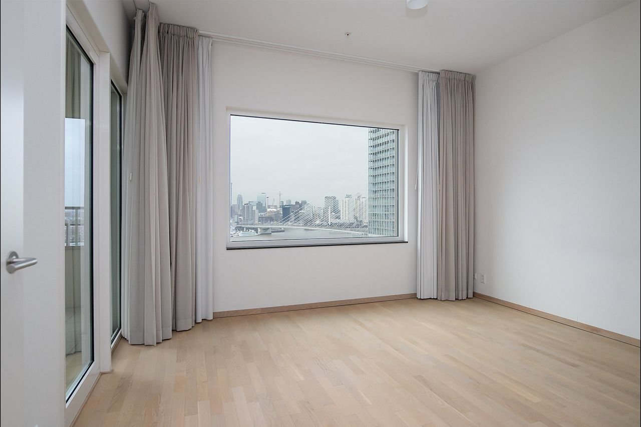 Appartement op 19e etage met vrij uitzicht - Afbeelding 12