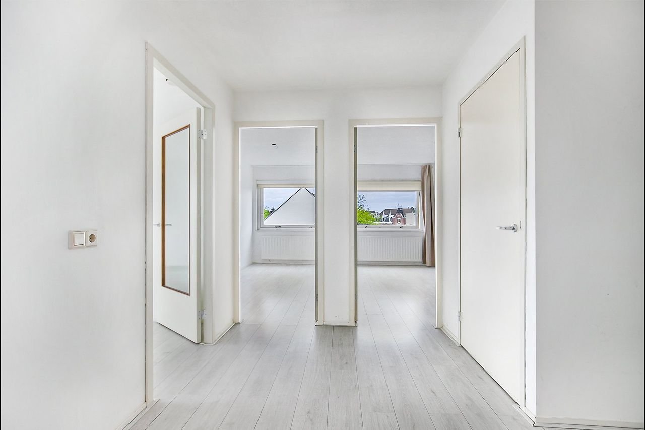 Appartement in Zinken Toren met parking - Afbeelding 12