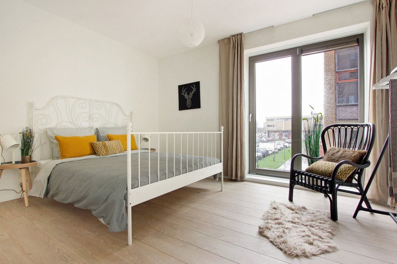 Bright 2-bedroom apartment with balcony - Image 13