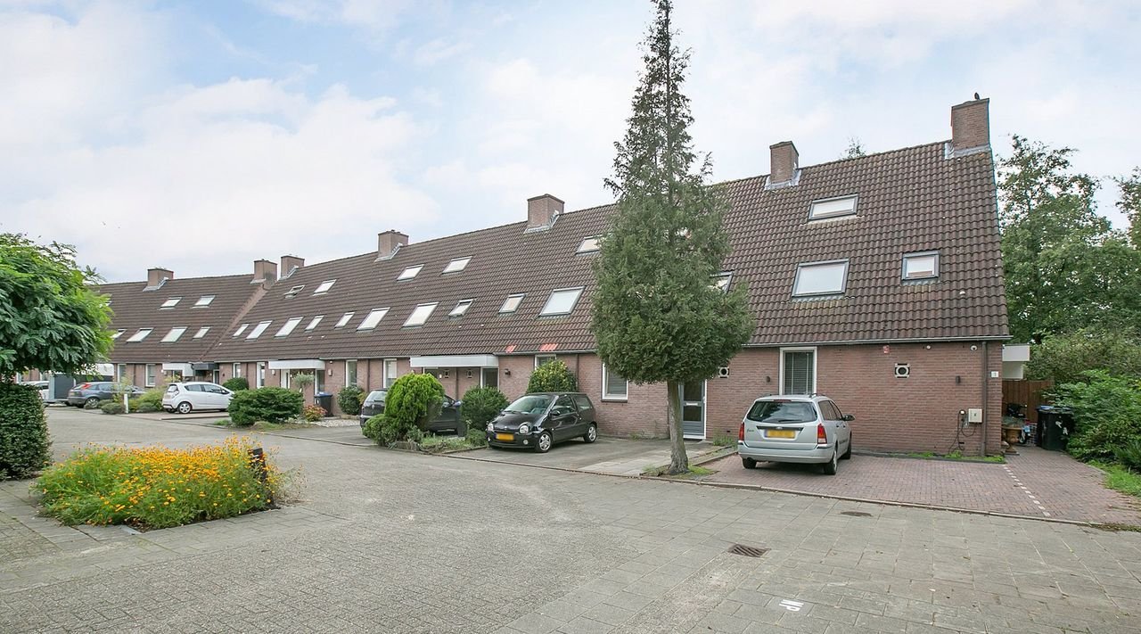 Spacious apartment (104m²) in Maaspoort - Image 2