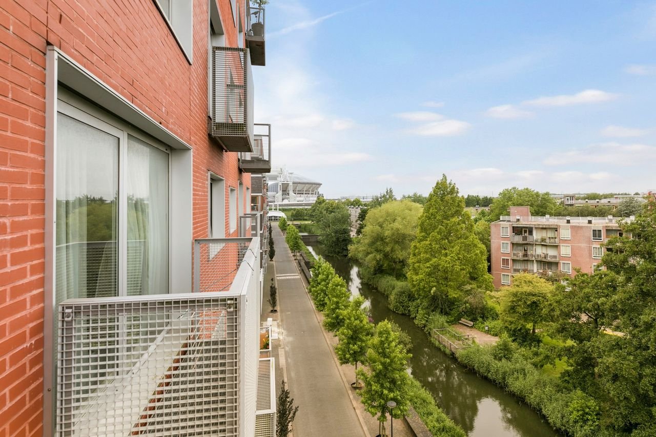 Modern studentenappartement met balkon - Afbeelding 9
