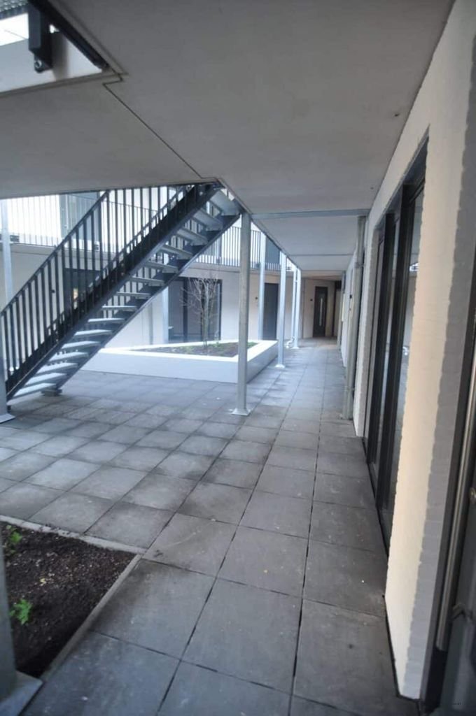 Apartment with terrace in Dok40 - Image 3