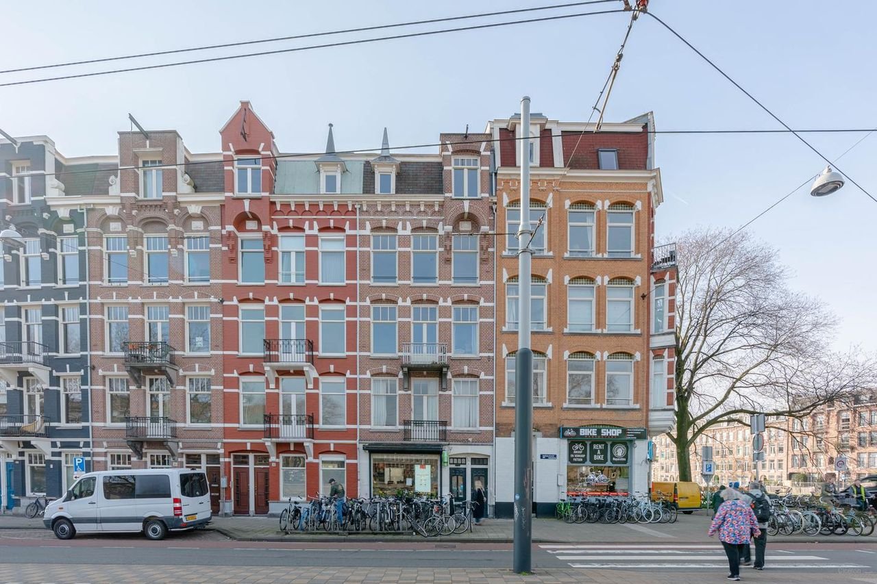 Fresh apartment on Nassaukade: sharing allowed - Image 1