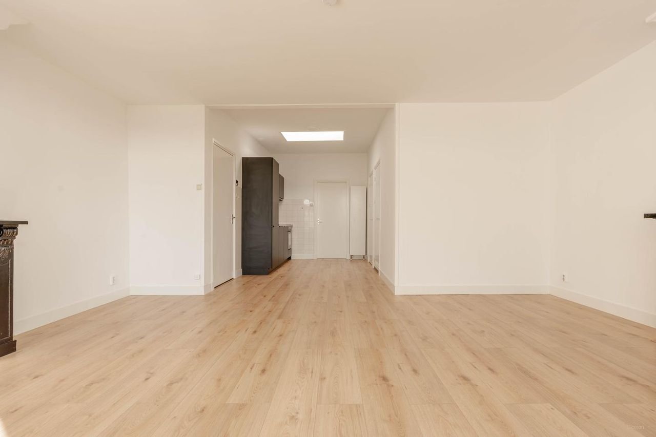 2-slaapkamer appartement aan de Nassaukade - Afbeelding 9