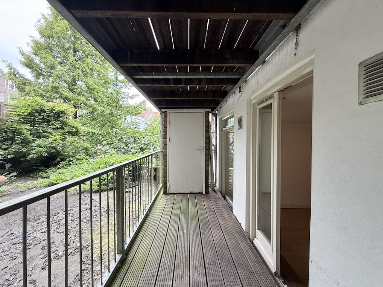 3-slaapkamer appartement met balkon in De Pijp - Afbeelding 11