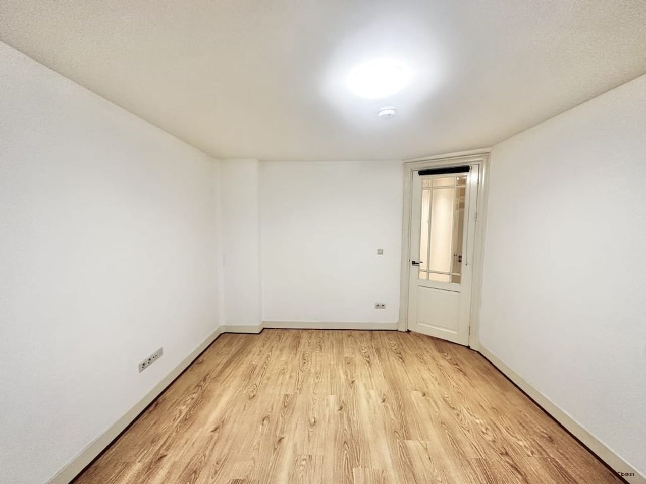 3-bedroom home in De Pijp - Image 8