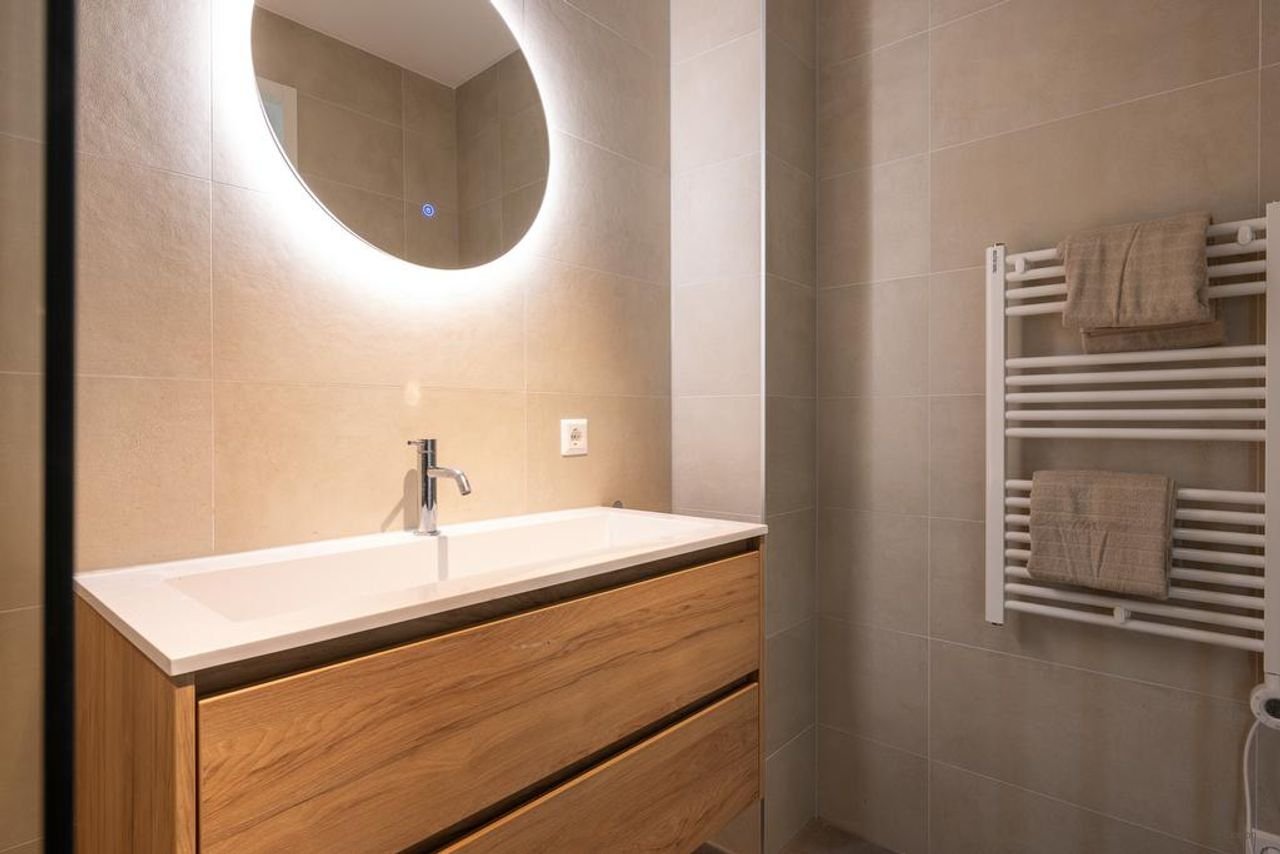 Modern 4-kamer appartement Oude Noorden - Afbeelding 25