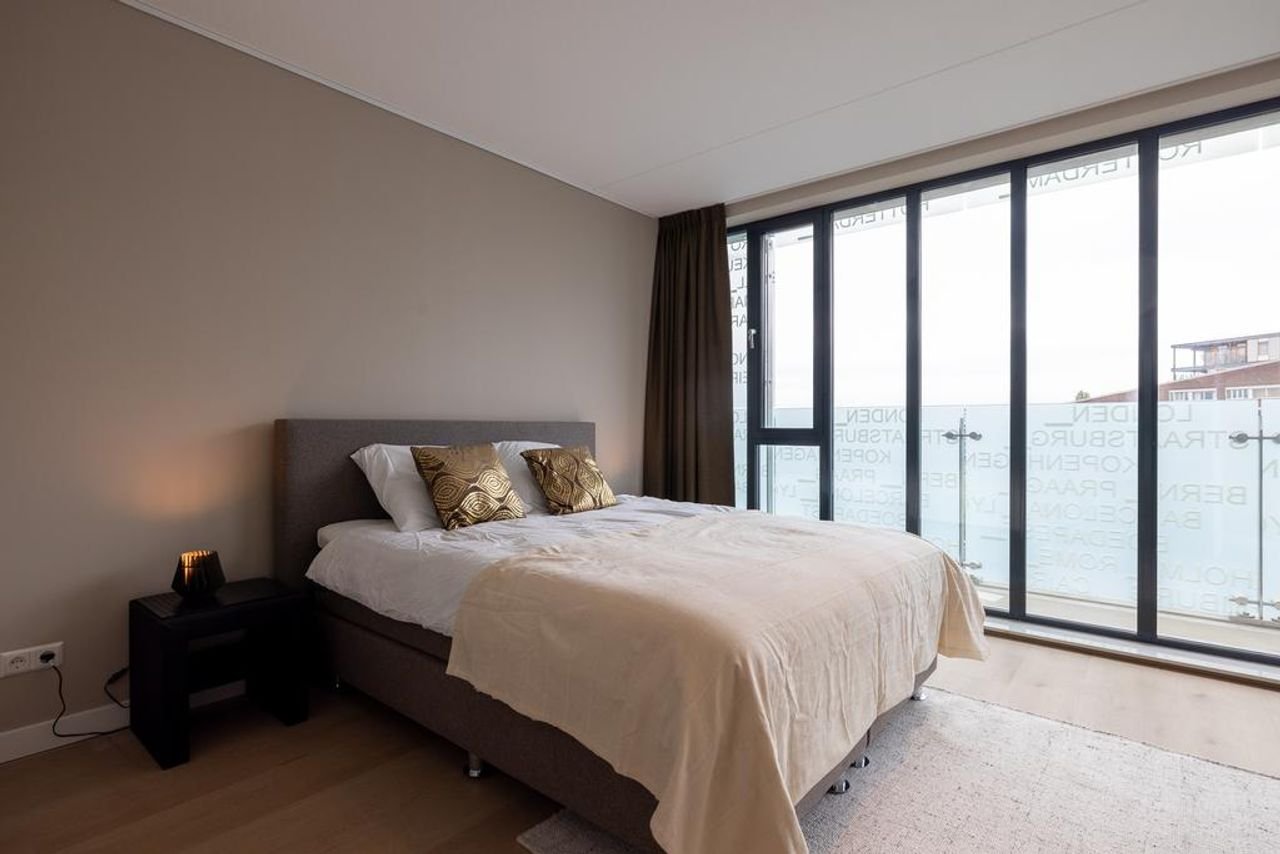 Modern 4-kamer appartement Oude Noorden - Afbeelding 17