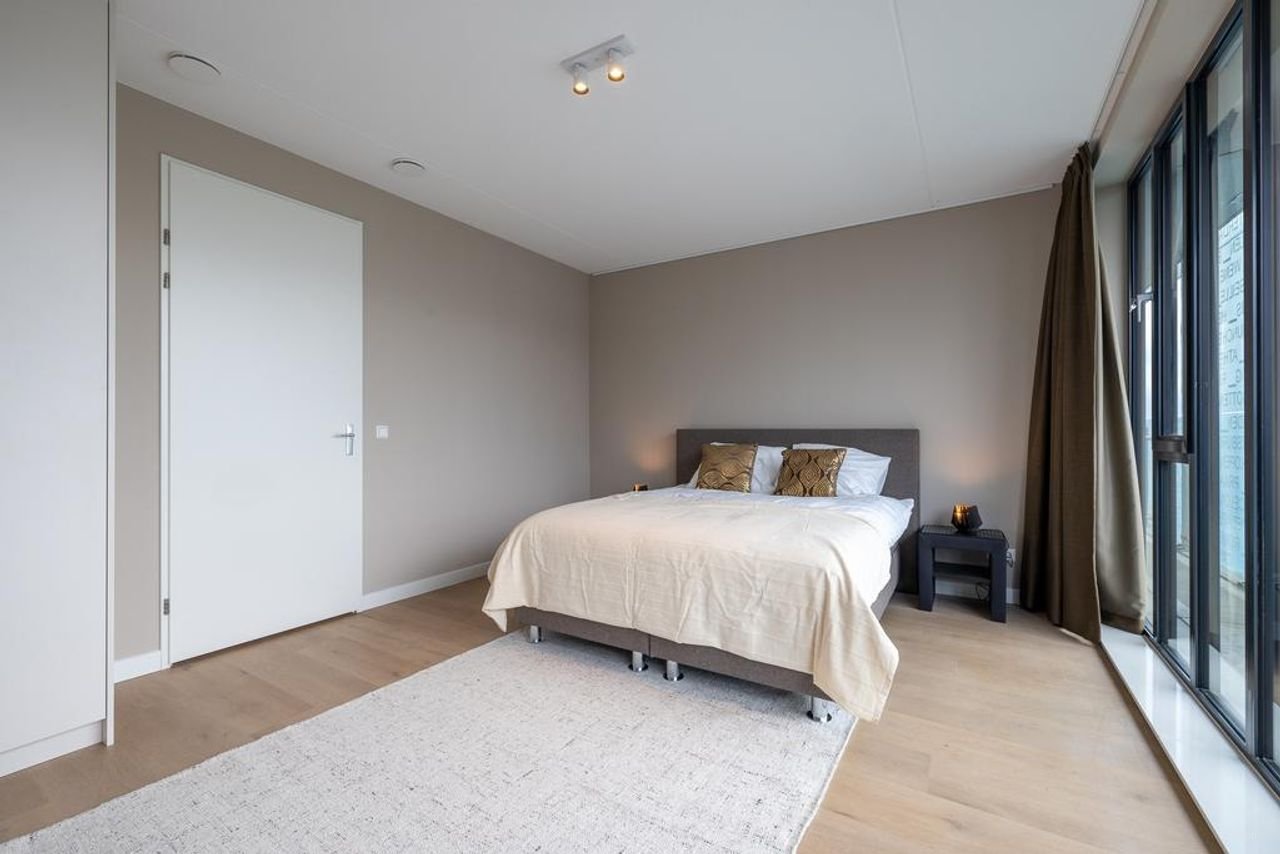 Modern 4-kamer appartement Oude Noorden - Afbeelding 18
