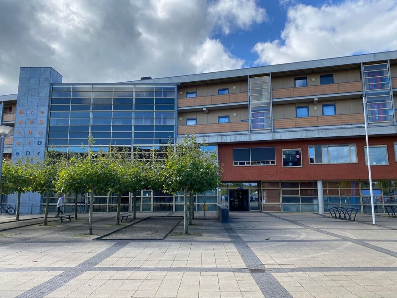 Appartement naast winkelcentrum De Drait - Afbeelding 1