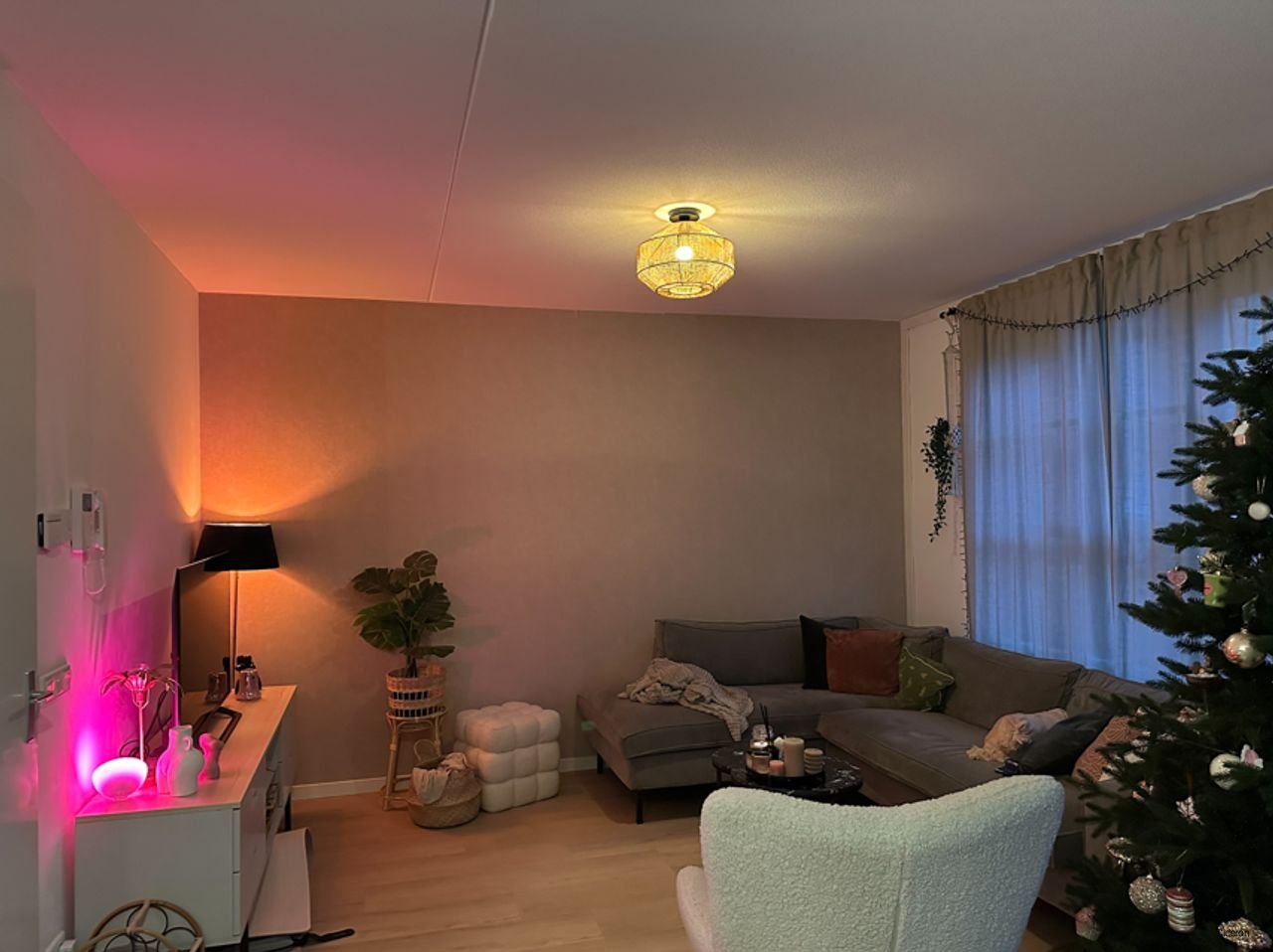 Modern apartment at Oranjekade - Image 3