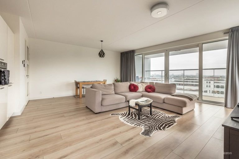 Modern apartment in Holland Park: 82 m² - Image 5