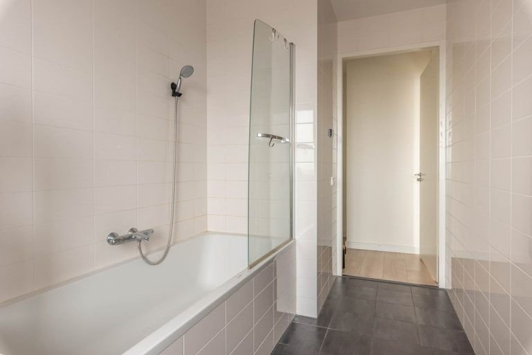 Modern apartment in Holland Park: 82 m² - Image 15