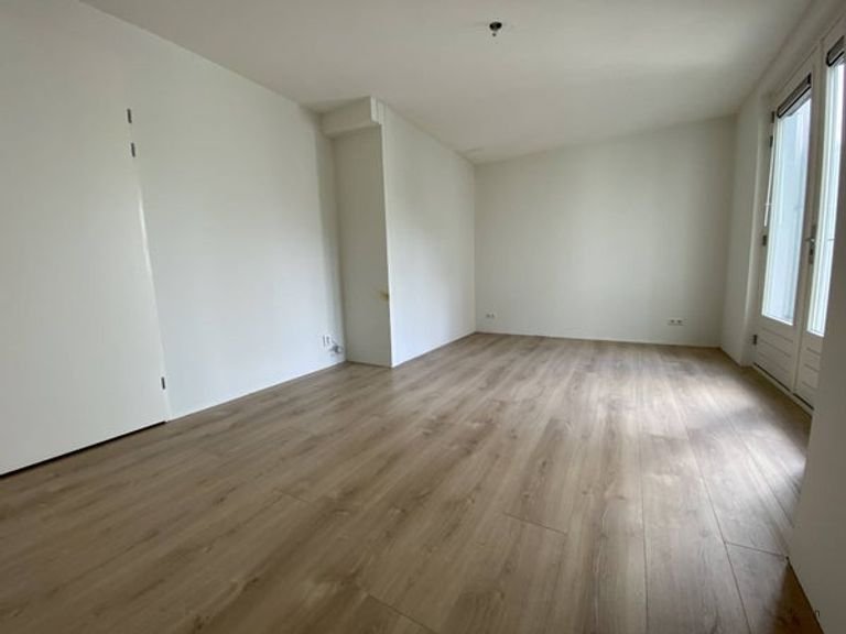 Royaal wonen in oude Artifort-fabriek - Afbeelding 8