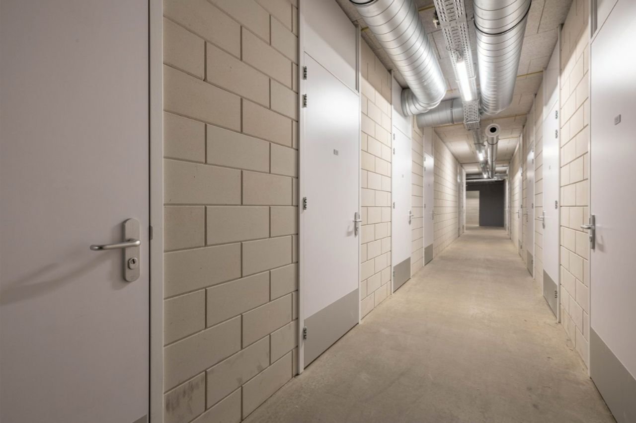 Modern apartment (77 m²) in the center of Almelo - Image 15