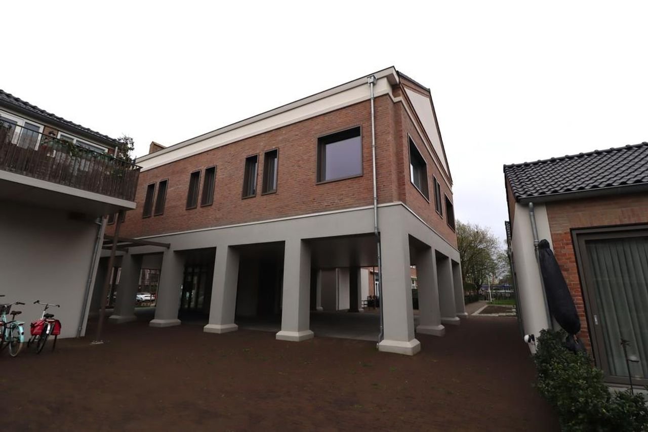 Spacious 107m² loft with mezzanine and A+++ energy label - Image 49