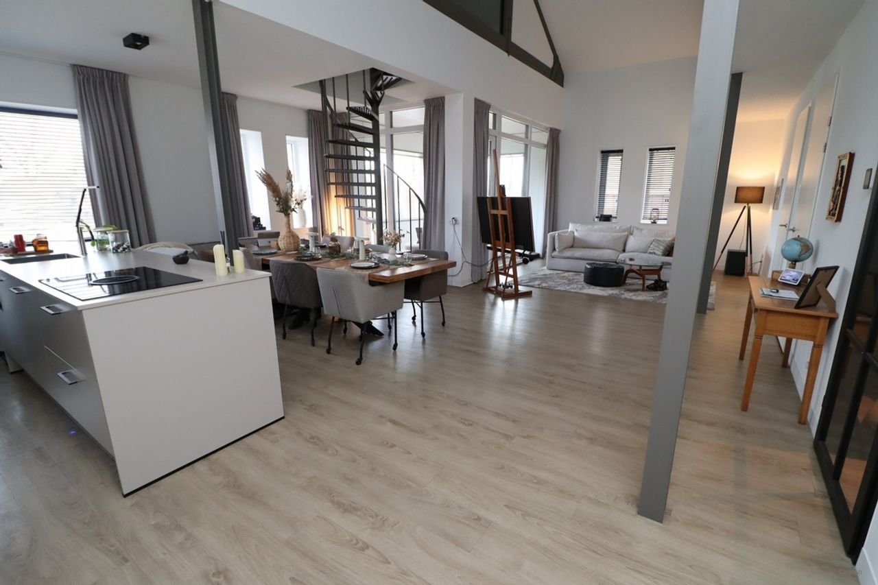 Spacious 107m² loft with mezzanine and A+++ energy label - Image 7
