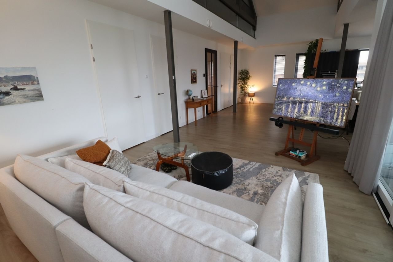 Spacious 107m² loft with mezzanine and A+++ energy label - Image 4