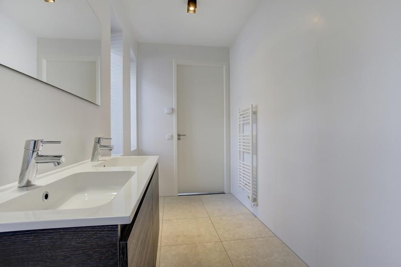 Spacious 107m² loft with mezzanine and A+++ energy label - Image 31