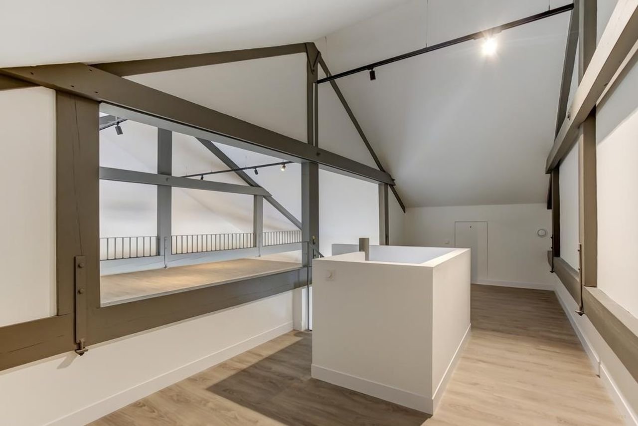 Spacious 107m² loft with mezzanine and A+++ energy label - Image 41