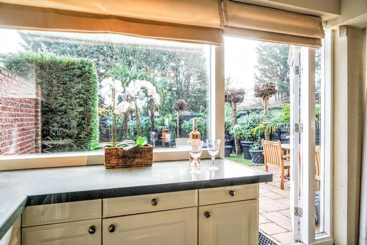 Furnished townhouse with garden in Wassenaar - Image 21