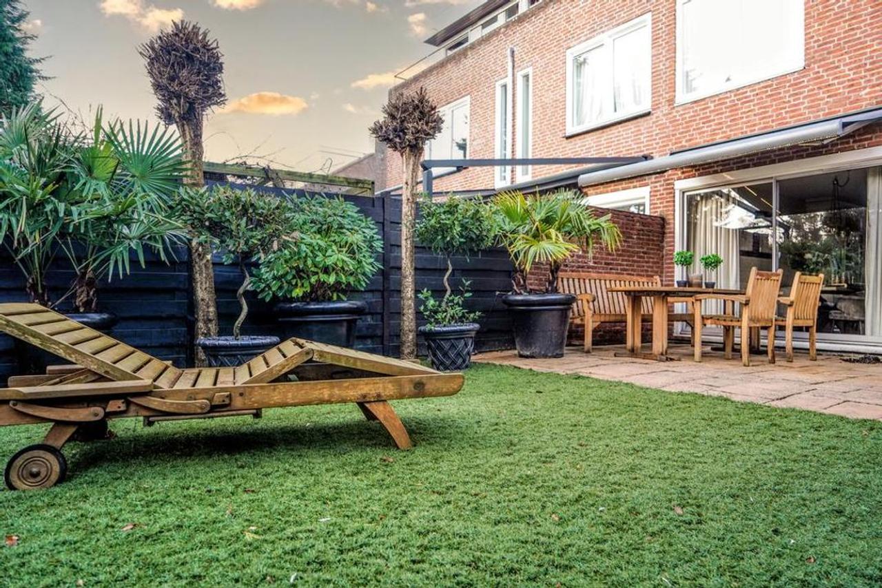 Furnished townhouse with garden in Wassenaar - Image 25
