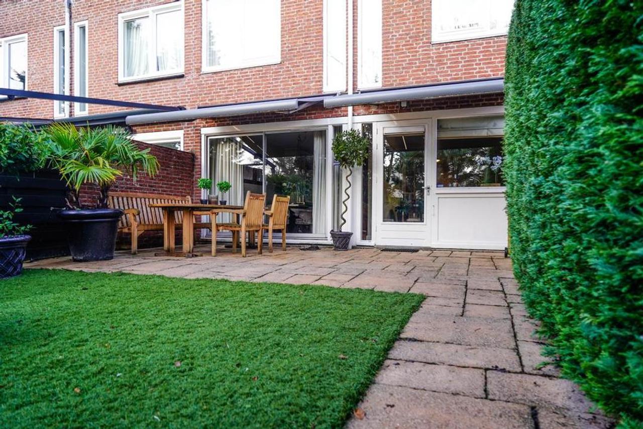 Furnished townhouse with garden in Wassenaar - Image 26