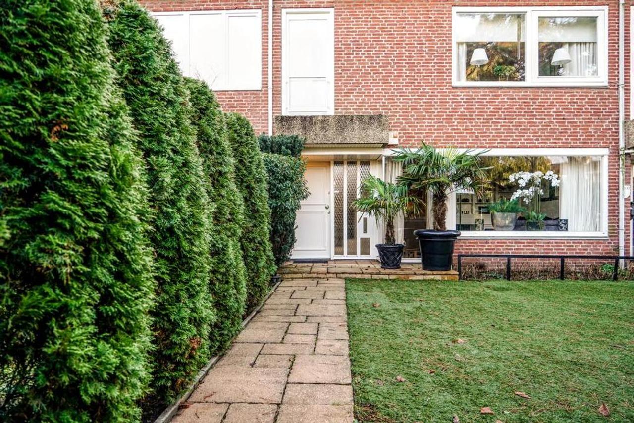 Furnished townhouse with garden in Wassenaar - Image 39