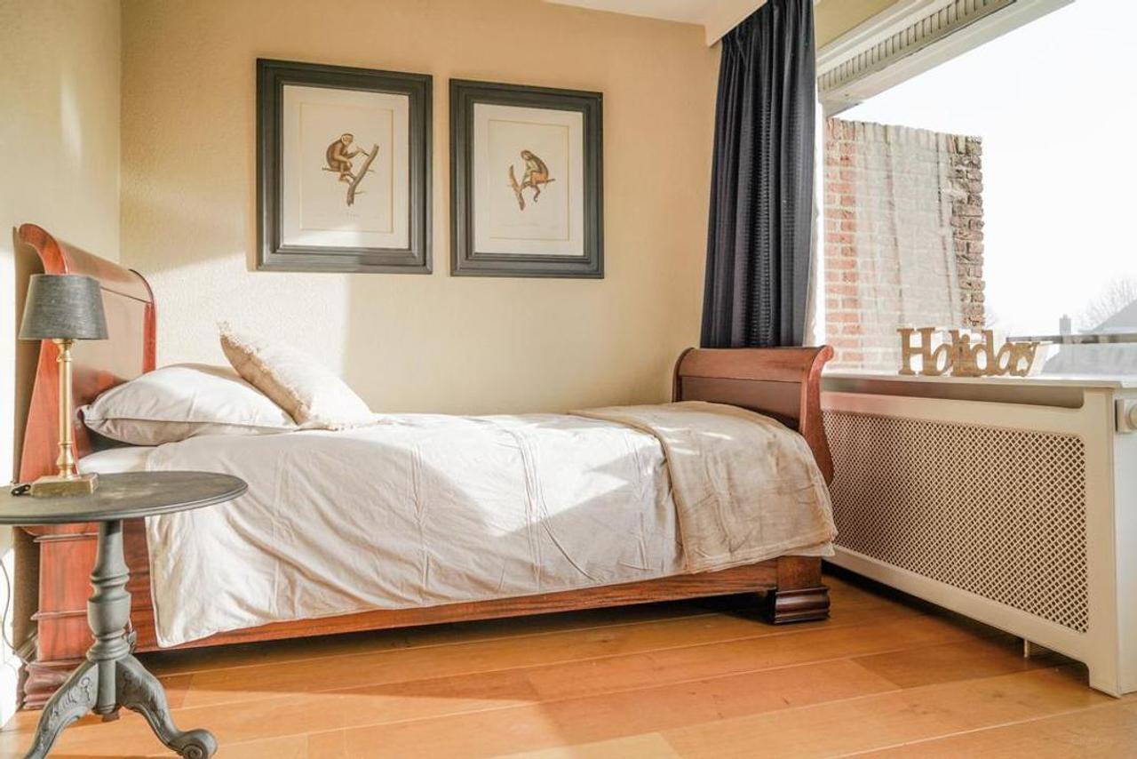 Furnished townhouse with garden in Wassenaar - Image 70