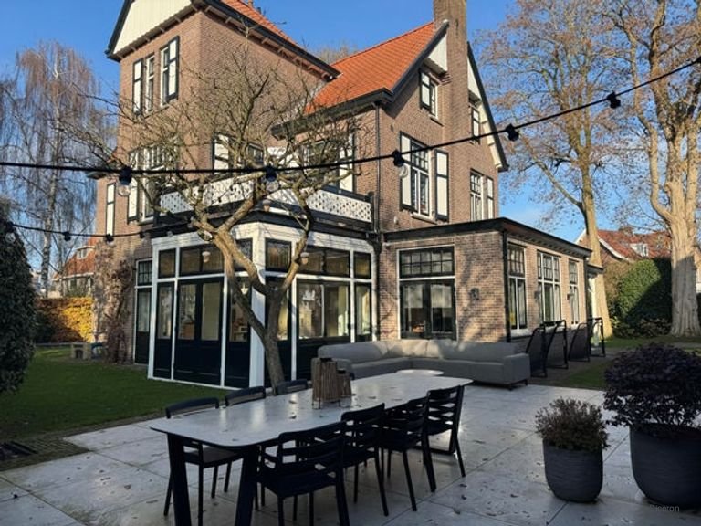 Vrijstaande villa in Het Spiegel (260m²) - Afbeelding 1