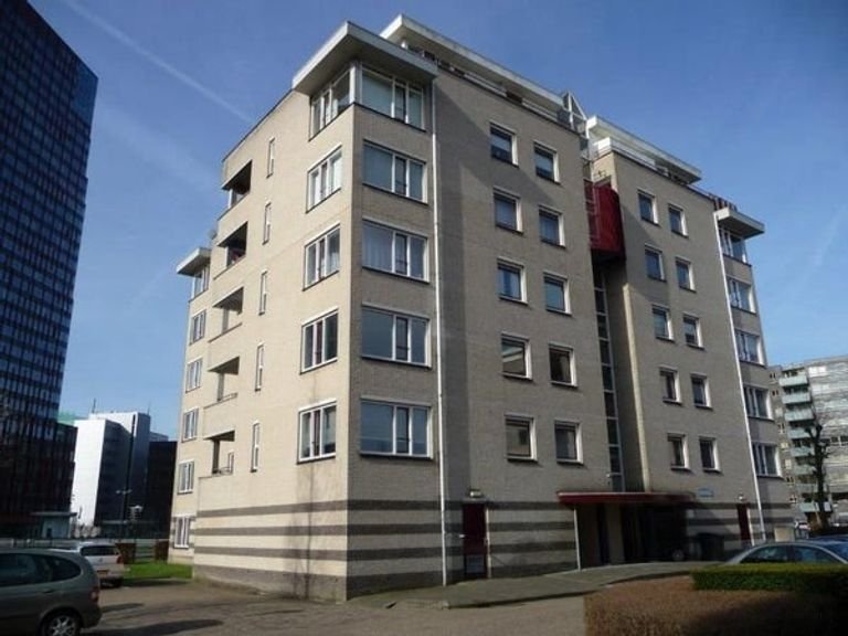 Spacious apartment in the heart of Almere Stad (86 m²) - Image 1