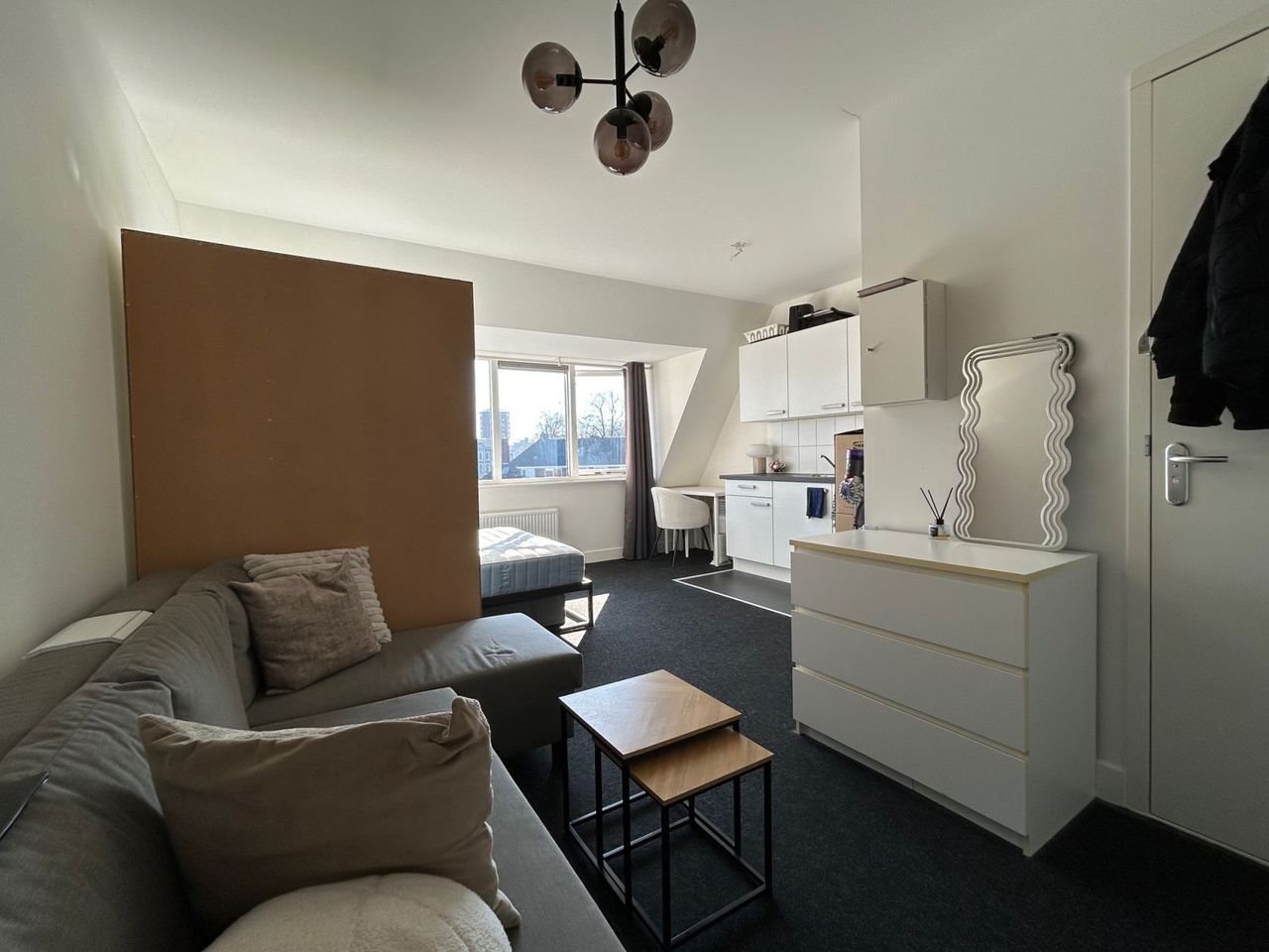 Studio with roof terrace in Diezerpoort - Image 3