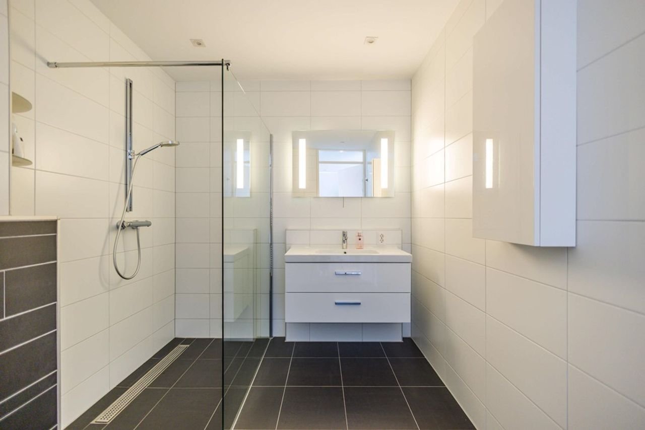 Modern appartement (75m²) met terras in Zuilen - Afbeelding 9