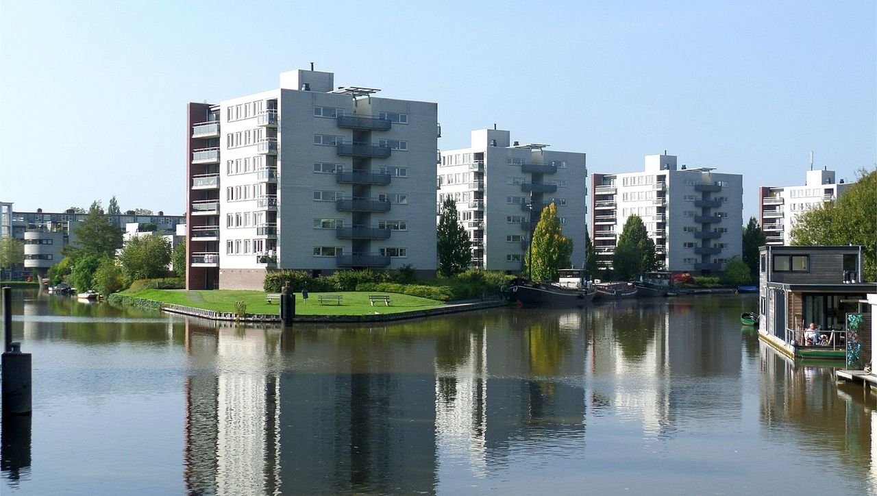 Vernieuwd appartement aan het Reitdiep - Afbeelding 1