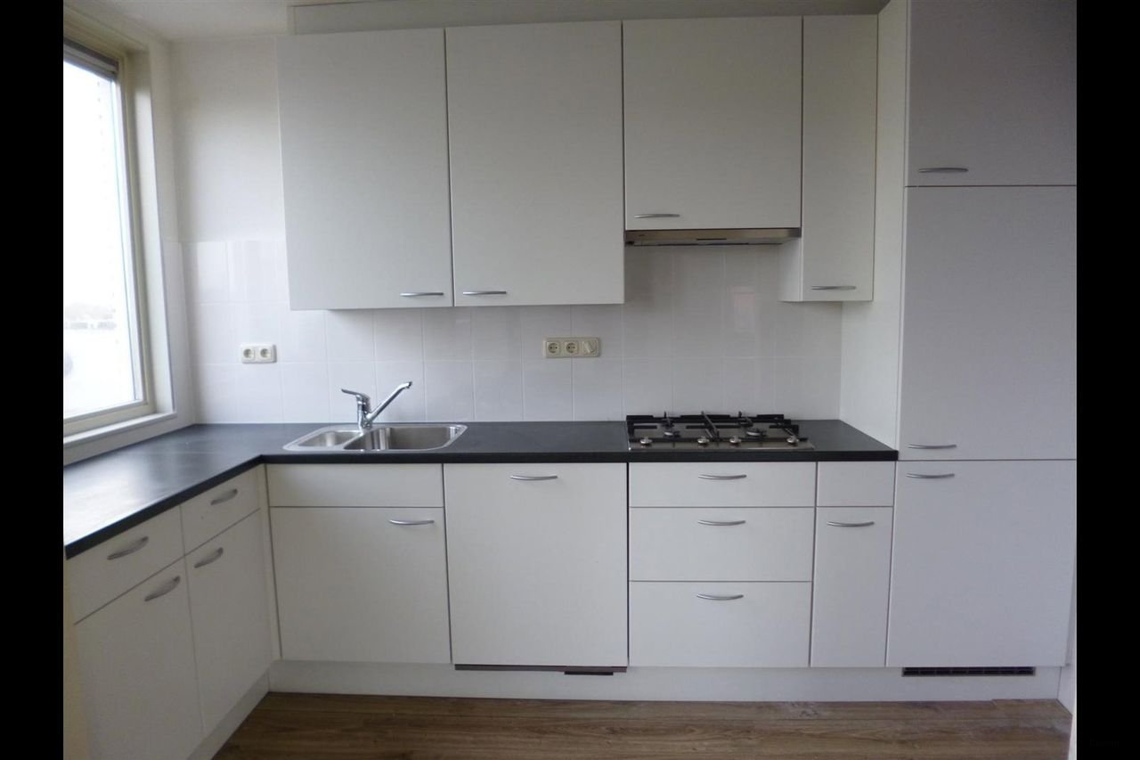 Vernieuwd appartement aan het Reitdiep - Afbeelding 15