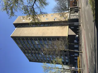 Ruim appartement boven winkelplein Selwerd