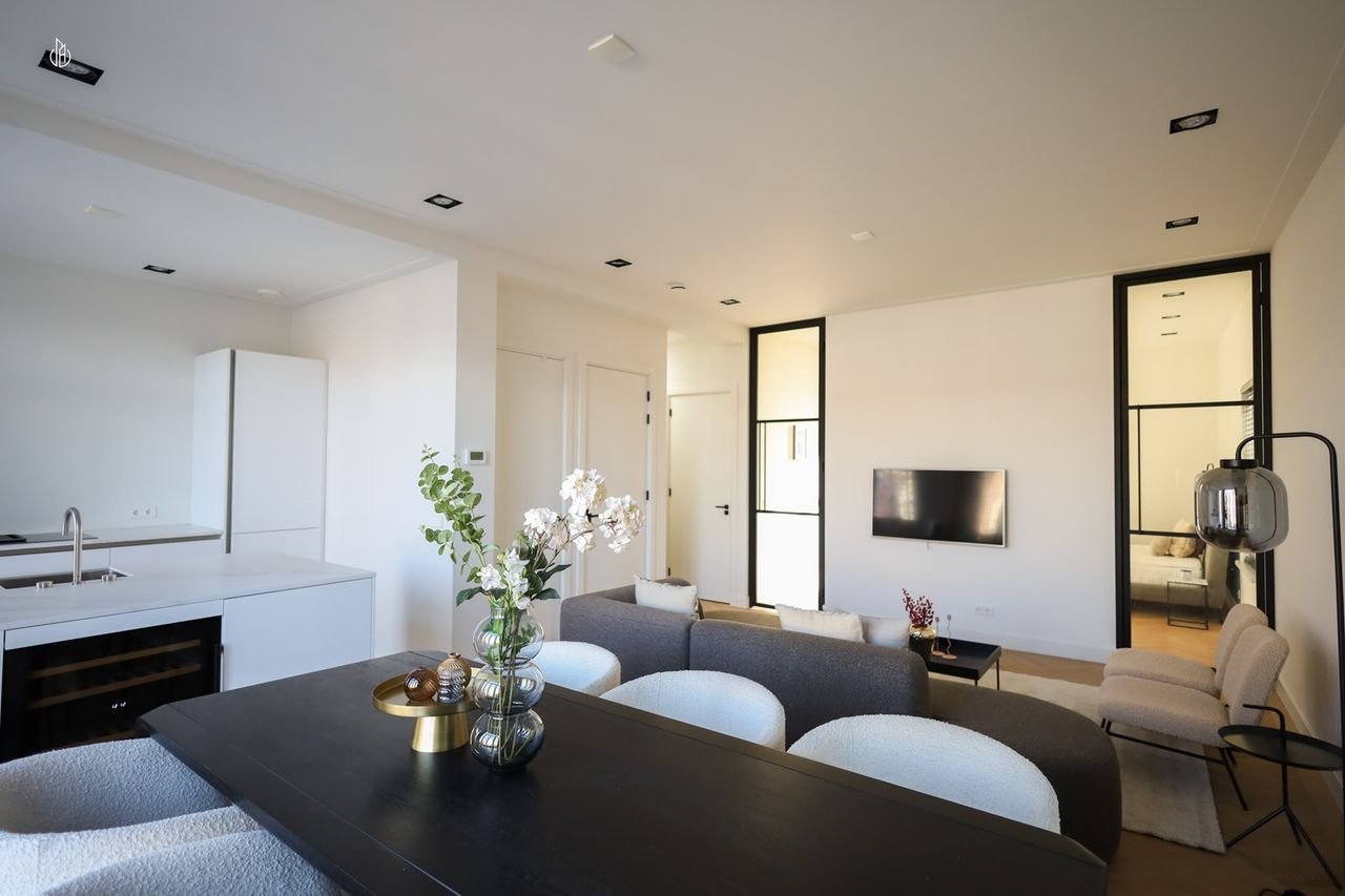 Luxury renovated living in the Museum Quarter - Image 1