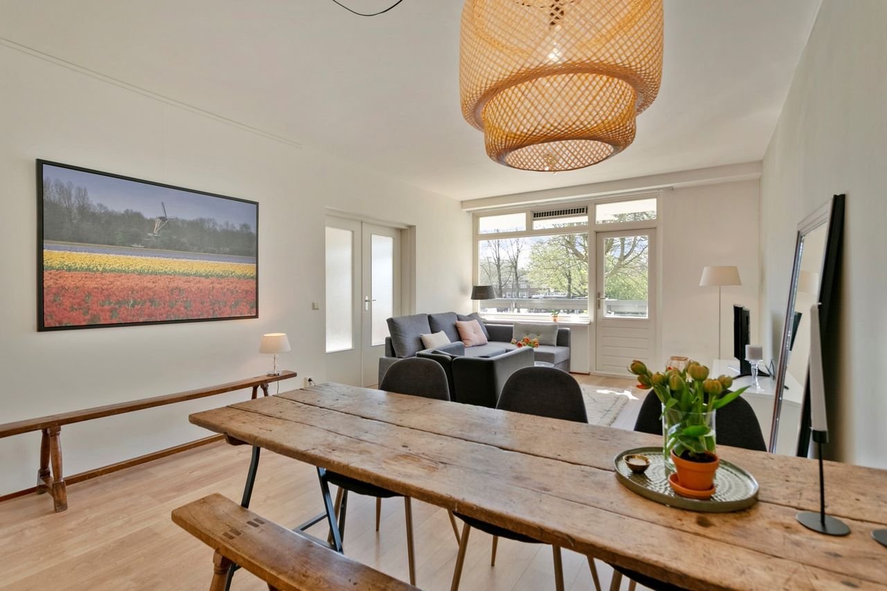 Spacious living next to the Amsterdamse Bos - Image 2