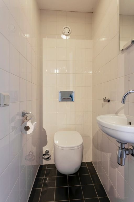 Spacious living next to the Amsterdamse Bos - Image 16